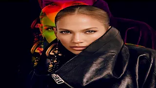  جنيفر لوبيز تفاجأ بـ "صرصور" يزحف على جسدها في حفلها بكازاخستان  "فيديو" 