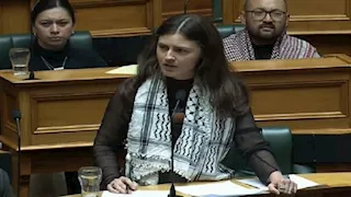 للمرة الثانية.. طرد نائبة نيوزيلندية بسبب دعمها الاعتراف بالدولة الفلسطينية