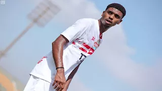 لاعب الزمالك ينتقد الإدارة: "بتعامل بأسوأ معاملة.. وأعيش وأصرف منين؟"