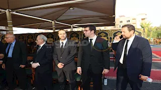 بالصور.. بدء عزاء الدكتور على مصيلحى وزير التموين بمسجد الشرطة