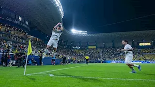 تقليد رونالدو والرقص مع الجماهير.. لاعبون تعرضوا للإصابة أثناء الاحتفال