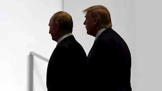 البيت الأبيض: ترامب من يقرر إذا كان سيتم فرض عقوبات جديدة على روسيا أم لا