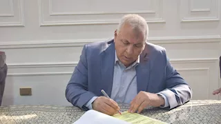 محافظ الوادي الجديد يعتمد المرحلة الثانية للقبول بمدارس التعليم الفني