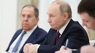 بوتين يتجاهل أسئلة الصحفيين حول قتل المدنيين في أوكرانيا