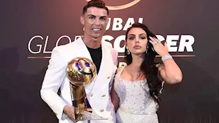 "أصاب زملائي بالجنون".. فيديو يكشف تفاصيل اللقاء الأول بين جورجينا وكريستيانو