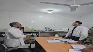 جولة منتصف الليل.. وكيل صحة سوهاج يفاجئ مستشفى طما المركزي- صور