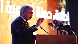وزير السياحة والآثار يطلق حملة ترويجية لتسليط الضوء على أهمية السياحة