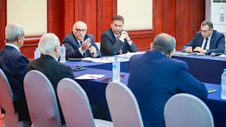 "الصحة" تعقد اجتماعًا لبحث مستجدات "زراعة الأعضاء".. واستعراض "حالة استثنائية"