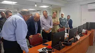 وزير الكهرباء يتفقد مركز تحكم الدقي.. ومصدر تغذية إضافي لجزيرة الذهب