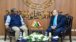 تفاصيل لقاء رئيس هيئة الدواء المصرية مع سفير الهند بالقاهرة