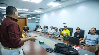 "بحضور محمد معروف وأمين عمر".. أوسكار رويز يجتمع بحكام الجولة الثانية من الدوري