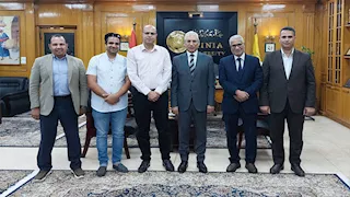 جامعة المنيا تحتفي باثنين من أبنائها الخبراء في السيارات الكهربائية (صور)