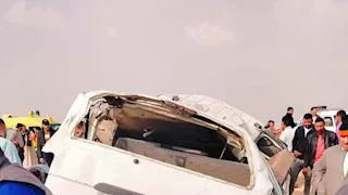 15 مصابًا في انقلاب ميكروباص بساحل سليم في أسيوط