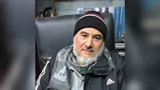 بكى لفوز الأهلي.. موقف مؤثر لوالد الشناوي قبل وفاته