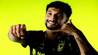 "بعد انضمامه للفريق".. وسام أبو علي يوجه رسالة إلى جماهير كولومبوس الأمريكي