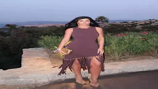 "بإطلالة جريئة".. كارولين عزمي تخطف الأنظار في أحدث ظهور والجمهور يعلق