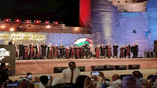 بالصور| إيهاب توفيق لجمهور حفله بمهرجان القلعة للموسيقى والغناء: "وحشتوني جدا ومنورين"