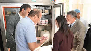 بالصور.. محافظ البحيرة توجه بالتوسع في إنشاء معامل الألبان بالمدارس الزراعية