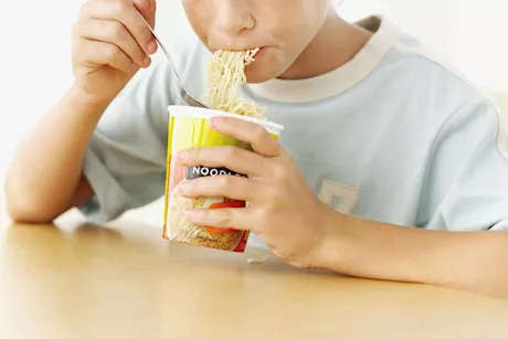 بعد واقعة المرج- هل الشعرية سريعة التحضير تسبب التسمم؟