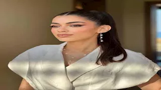 ليلى أحمد زاهر تتألق بأحدث ظهور لها والجمهور يغازلها (صور)