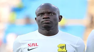 "بيان رسمي".. خطأ سعودي يتسبب في فشل انتقال كانتي للدوري التركي