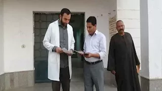 وكيل صحة الأقصر يتفقد حملة التجريع ضد مرض البلهارسيا (صور)