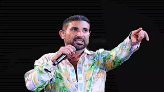 بالصور.. أحمد سعد و"ديسكو مصر" يتألقون بحفل ضخم في مارينا بحضور نجوم الفن 