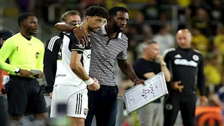 وسام أبو علي يثير الجدل خلال مباراة كولومبوس ونيو إنجلاند بالدوري الأمريكي (صور)