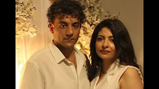 كريم أدريانو ينشر صورًا جديدة من خطوبته على ليلة نبيل.. ويوجه لها رسالة رومانسية