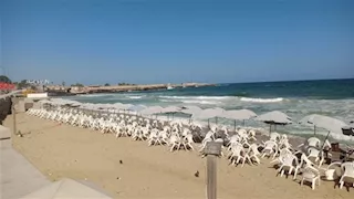 الآن يمكنك نزول البحر.. 8 شواطئ في الإسكندرية ترفع الرايات الصفراء