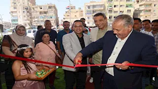 افتتاح معرض "أهلاً مدارس" بالسويس بتخفيضات تصل إلى 25% (صور)