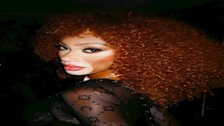 "الحلاوة حلاوة الروح".. 3 عارضات أزياء غيرن مقاييس الجمال