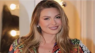 باميلا الكيك ترقص وتغني مع رامي عياش على أنغام "قصة حب" (فيديو)