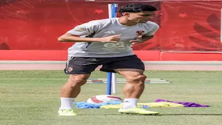 10  صورة وأبرز المعلومات عن عائلة المغربي أشرف بن شرقي