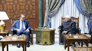 شيخ الأزهر يبحث مع رئيس "سلامة الغذاء" سبل التعاون لخدمة طلاب المدن الجامعية