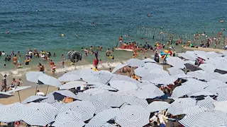 أجواء حارة وشبورة مائية.. الأرصاد تعلن طقس الساعات المقبلة