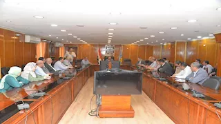 محافظ أسيوط يوجه بإصلاح فوري لأعطال بمعامل مدرسية (صور)