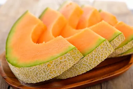 أسباب تدفعك لتناول الشمام بكثرة