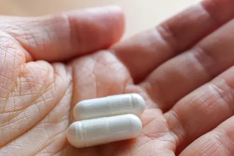 مستخلص الشاي الأخضر والكافيين معا.. ماذا يفعلان لجسمك؟ 