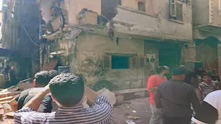  الحماية المدنية تنقذ 5 أسر بعد سقوط جزء من منزل بالسيدة زينب