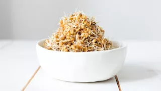 هذا ما يحدث لجسمك عند تناول "براعم القمح"