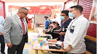 محافظ جنوب سيناء يتفقد لجان انتخابات الشيوخ بشرم الشيخ - صور