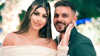 بالصور| محمد رشاد يعلن ارتباطه: "فرحتي كملت بيكي"