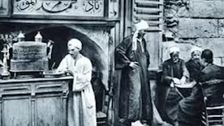 حكاية أول مقهى في التاريخ.. أغلقوه خوفا على الحاكم من المعارضة