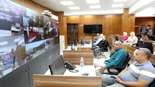 محافظ الشرقية يتابع انتخابات الشيوخ من مركز الشبكة الوطنية للطوارئ