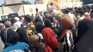 بالـ"مزمار" والزغاريد.. "زفة" لحشد الناخبين لـ "الشيوخ" بالمنيا (صور)