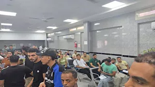 رواتب مجزية.. بيان من العمل بشأن وظائف بالأردن