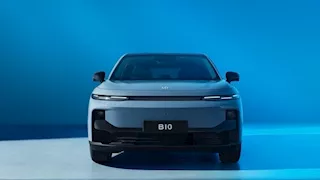 "ليب موتور" تطلق سيارتها الكهربائية B10 الجديدة