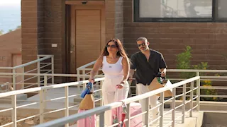 الصور الأولى من كواليس "ورد وشوكولاتة" بطولة محمد فراج وزينة