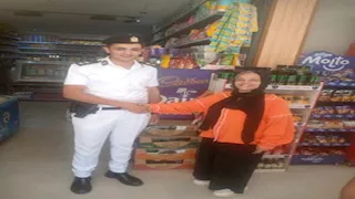 "الرئيس موصي عليكم".. بائع يهين فتاة من ذوي الهمم والشرطة تنصفها (القصة الكاملة)